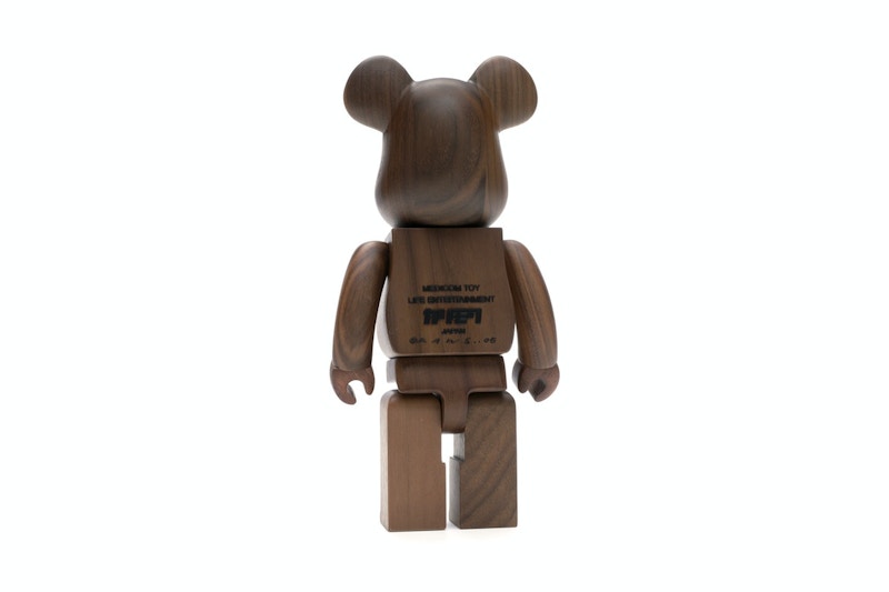 Bearbrick WORLD WIDE TOUR KAWS (Karimoku Wood) 400% Wood