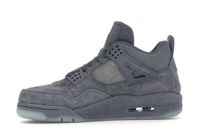 Jordan 4 Retro Kaws
