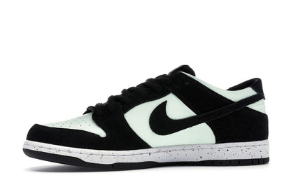 Nike SB Dunk Low Barely Green