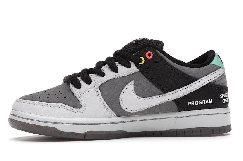 Nike SB Dunk Low VX1000