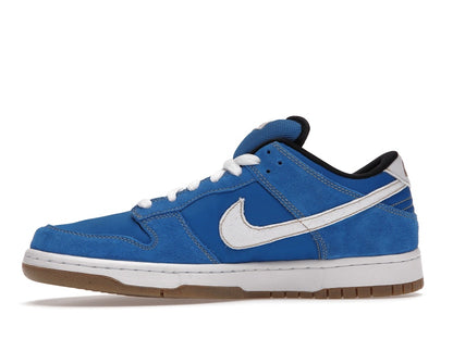 Nike SB Dunk Low Street Fighter Chun Li