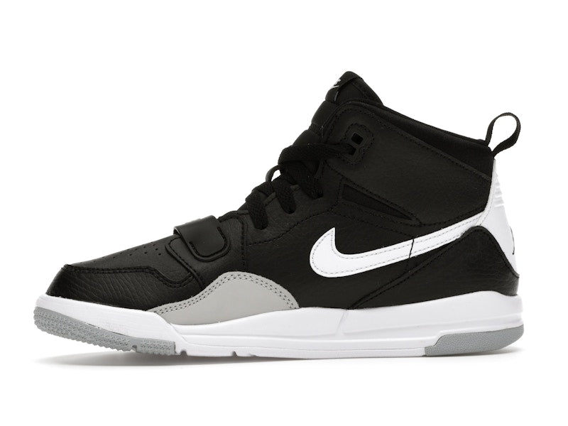 Jordan Legacy 312 Black White (PS)