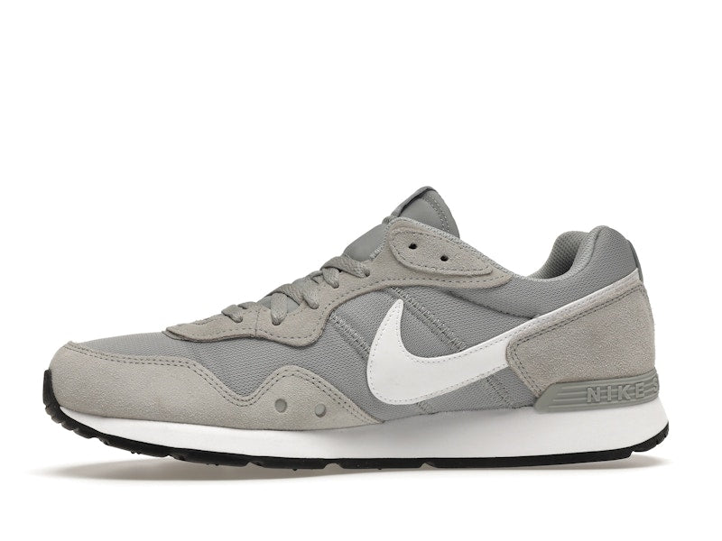 Nike Venture Runner Light Solar Flare Heather