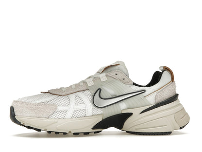 Nike V2K Run Summit White Light Orewood Brown (Women's)