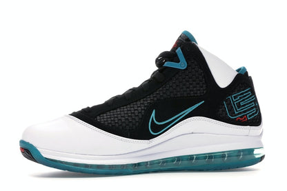 Nike LeBron 7 NFW Red Carpet (2019)