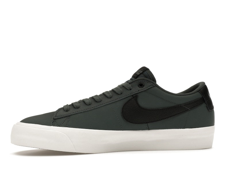 Nike SB Zoom Blazer Low Pro GT Vintage Green