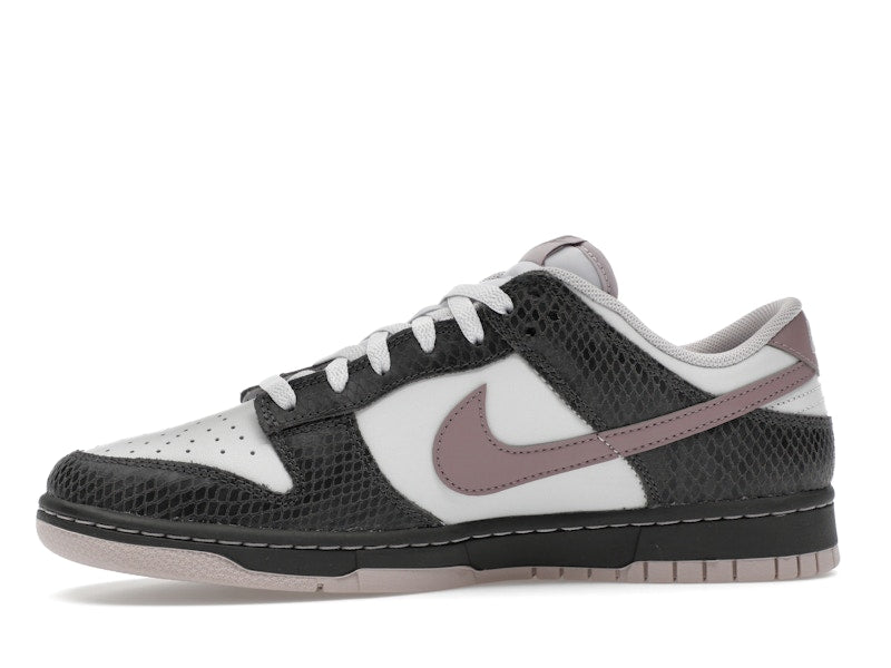 Nike Dunk Low SE Medium Ash Violet Snakeskin