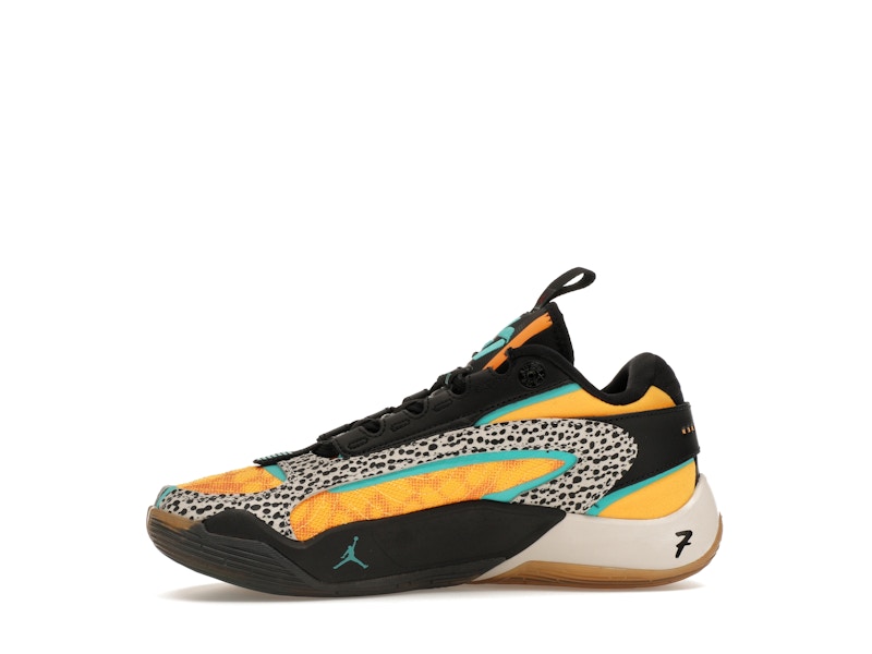 Jordan Luka 2 The Pitch (GS)