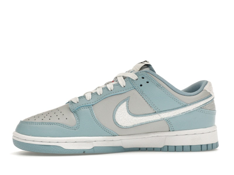 Nike Dunk Low Retro Fleece Swoosh Worn Blue