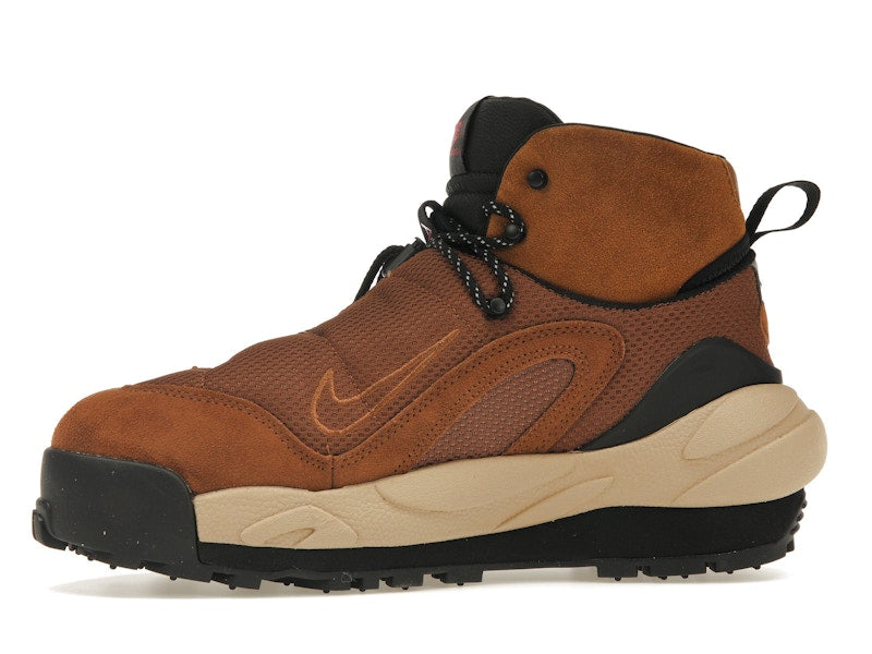Nike Magmascape SP sacai Light British Tan