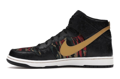 Nike Dunk CMFT Tiger Camo