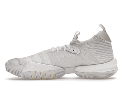 adidas Trae Young 2.0 Triple White
