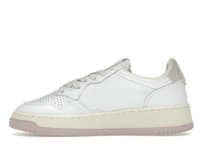 Autry Medalist Leather Low White Powder Pink (Women's)