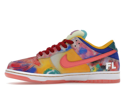 Nike SB Dunk Low Futura Laboratories Sunblush (Friends and Family)