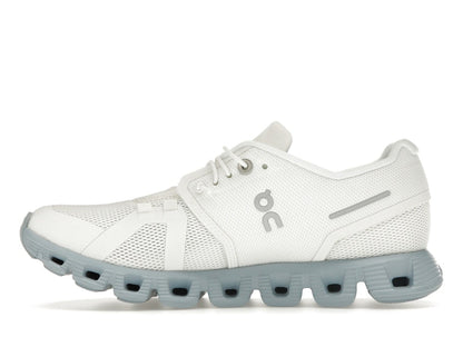 On Running Cloud 5 White Chambray (Women's)