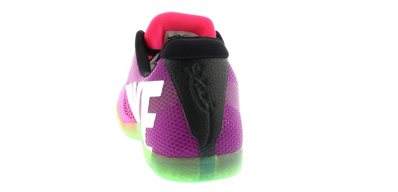 Nike Kobe 11 EM Low Mambacurial