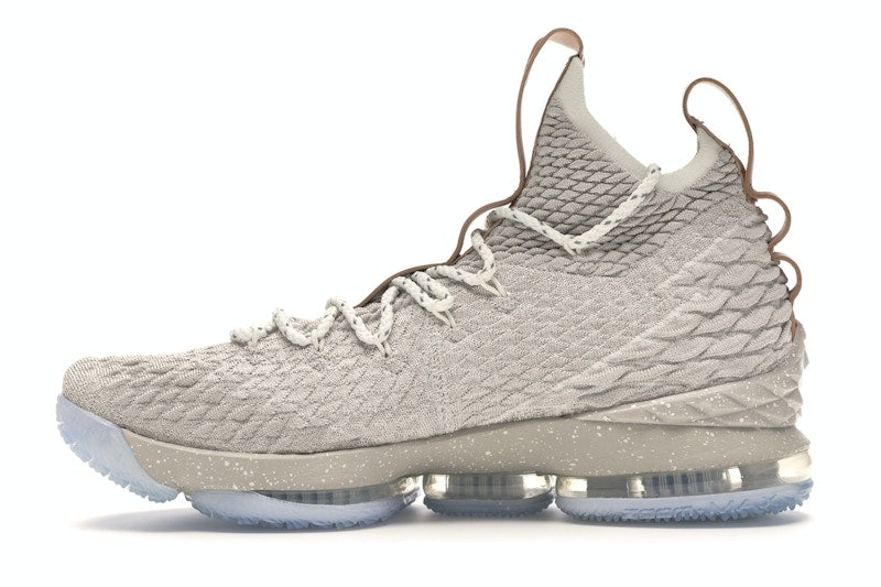Nike LeBron 15 Ghost