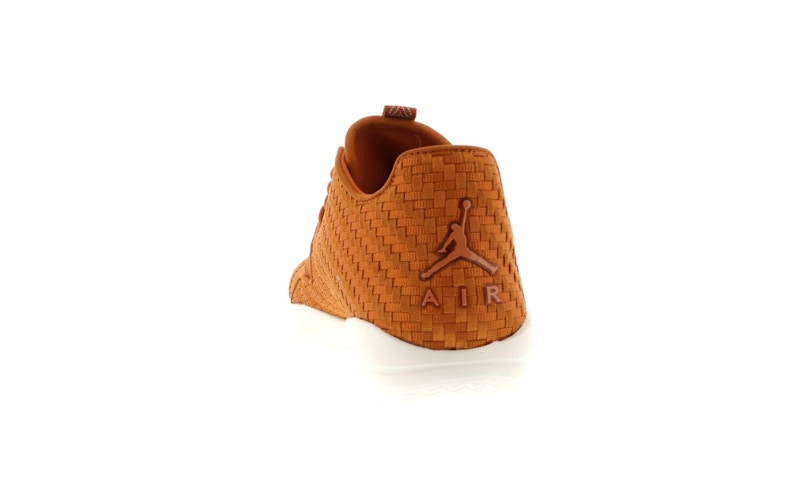 Jordan Eclipse Solefly Desert Orange