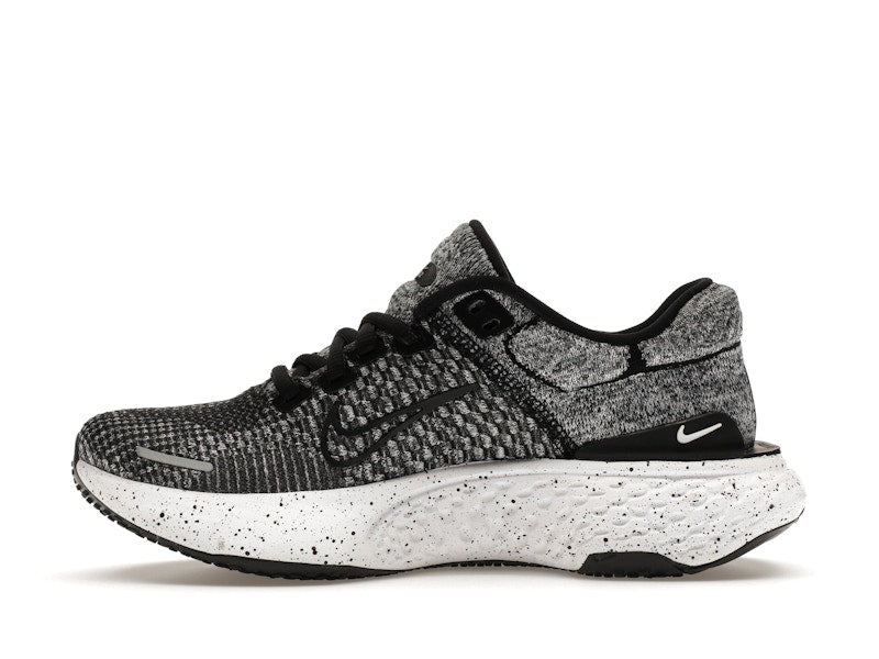 Nike ZoomX Invincible Run Flyknit 2 Oreo (Women's)