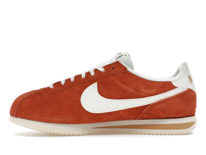 Nike Cortez SE Suede Dark Russet Flax Muslin Sail