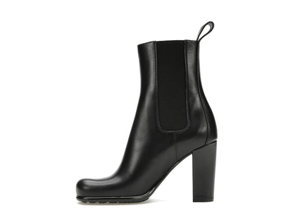 Bottega Veneta Storm Moulded Toe Leather Chelsea Boot Black (Women's)