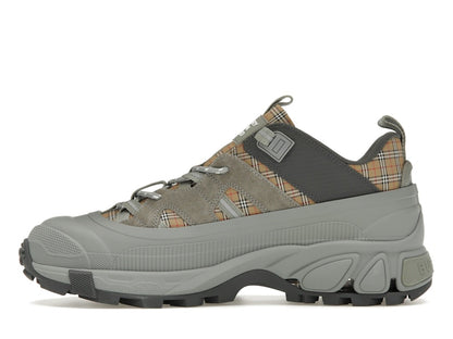 Burberry Arthur Grey Beige Check
