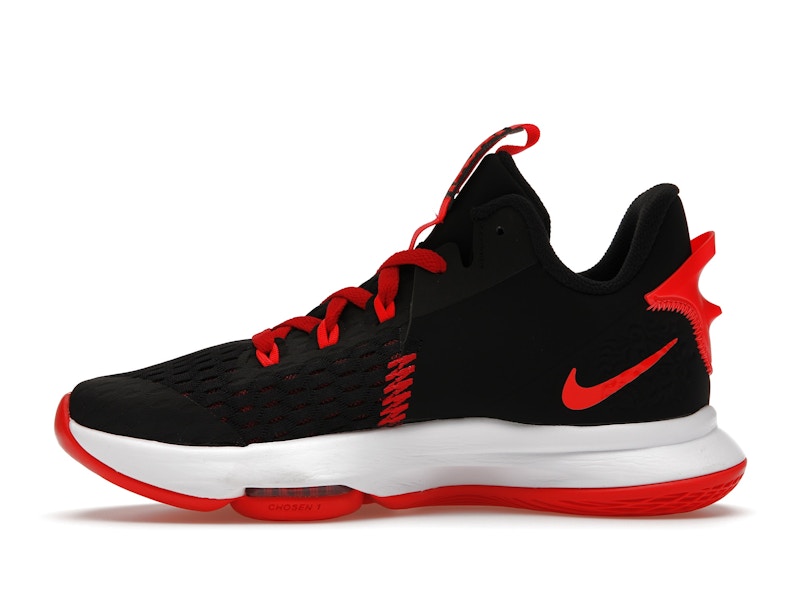 Nike LeBron Witness 5 Bred