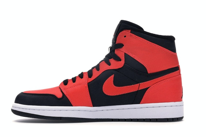 Jordan 1 Retro Max Orange