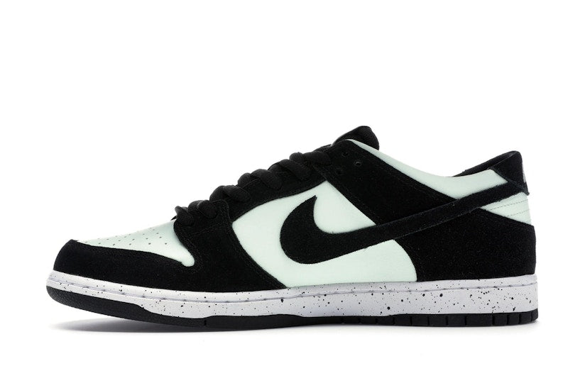 Nike SB Dunk Low Barely Green