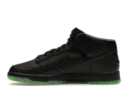 Nike Dunk Mid Premium Halloween Headless Horseman