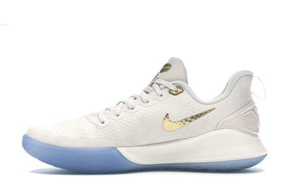 Nike Mamba Focus Metallic Gold