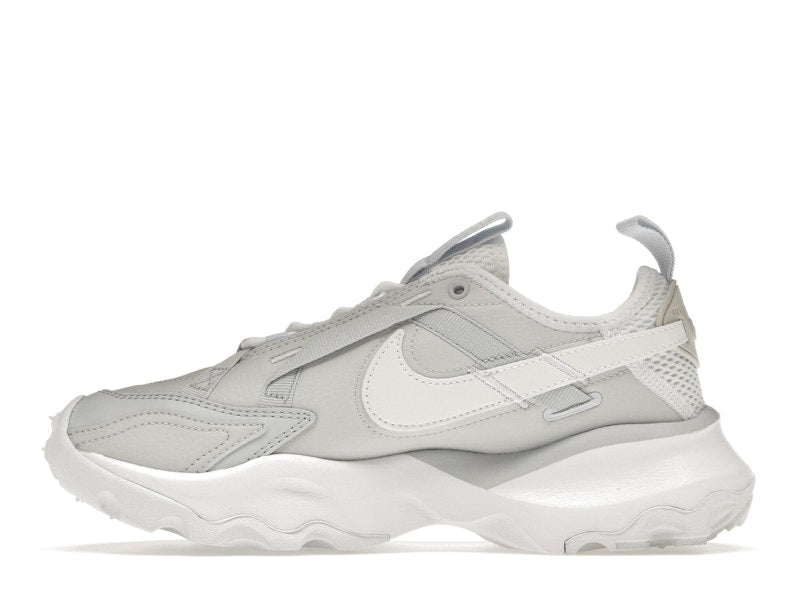 Nike TC 7900 Premium 2 Photon Dust Photon Dust Grey Fog White (Women's)