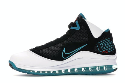 Nike LeBron 7 NFW Red Carpet (2019)