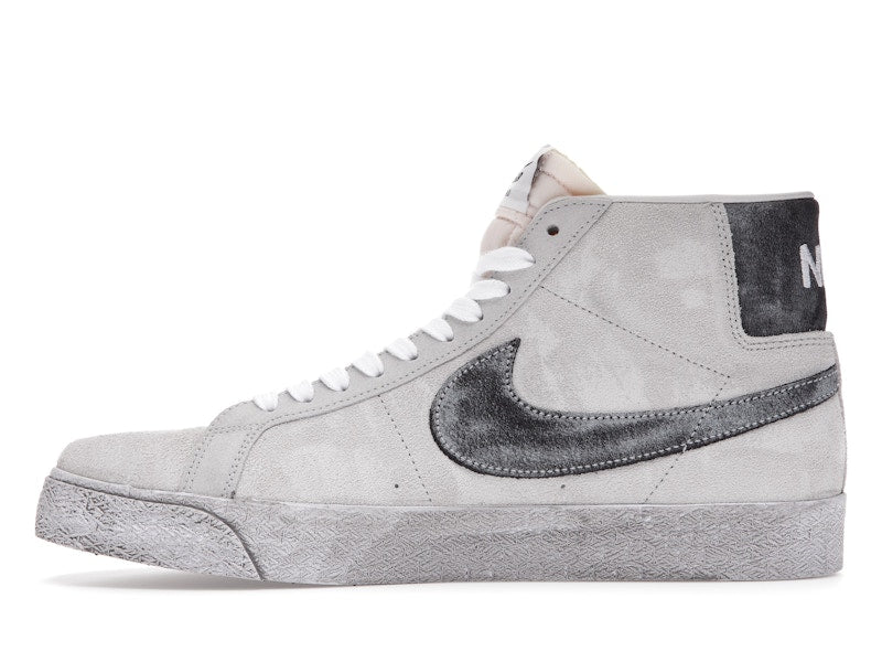 Nike SB Blazer Mid Faded Sail Black