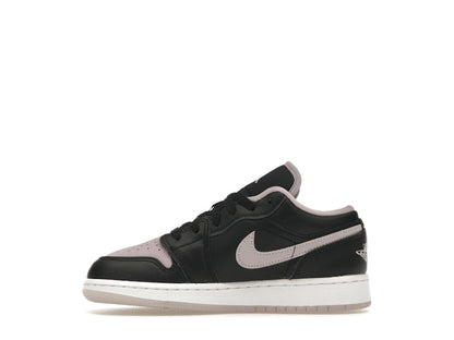 Jordan 1 Low SE Black Iced Lilac (GS)