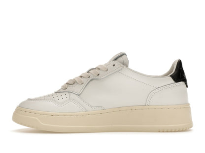 Autry Medalist Leather Low White Black Tab (Women's)