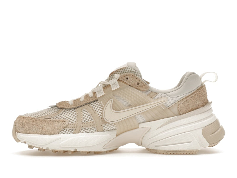 Nike V2K Run Sail Sand Drift (Women's)