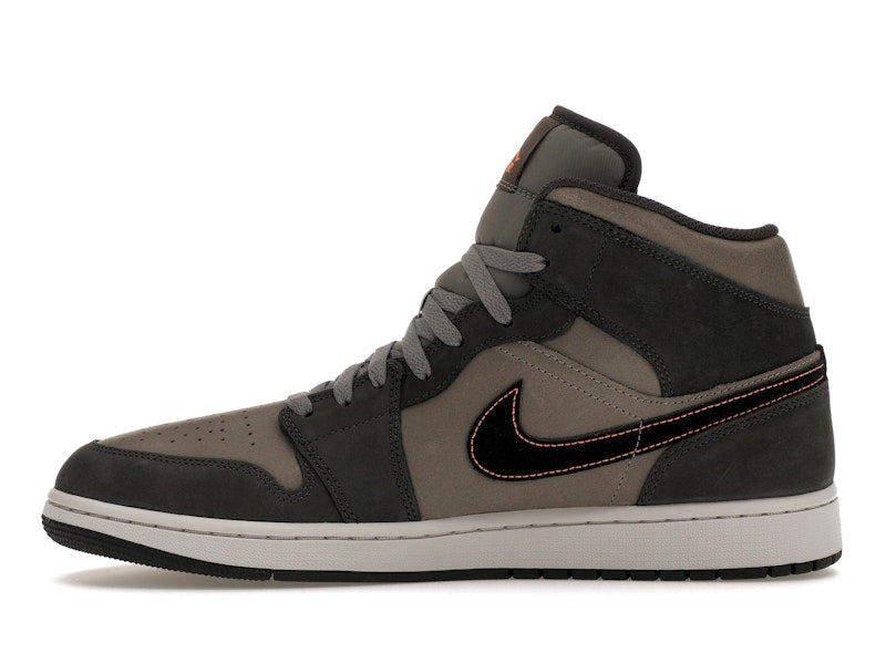 Jordan 1 Mid SE Night Stadium