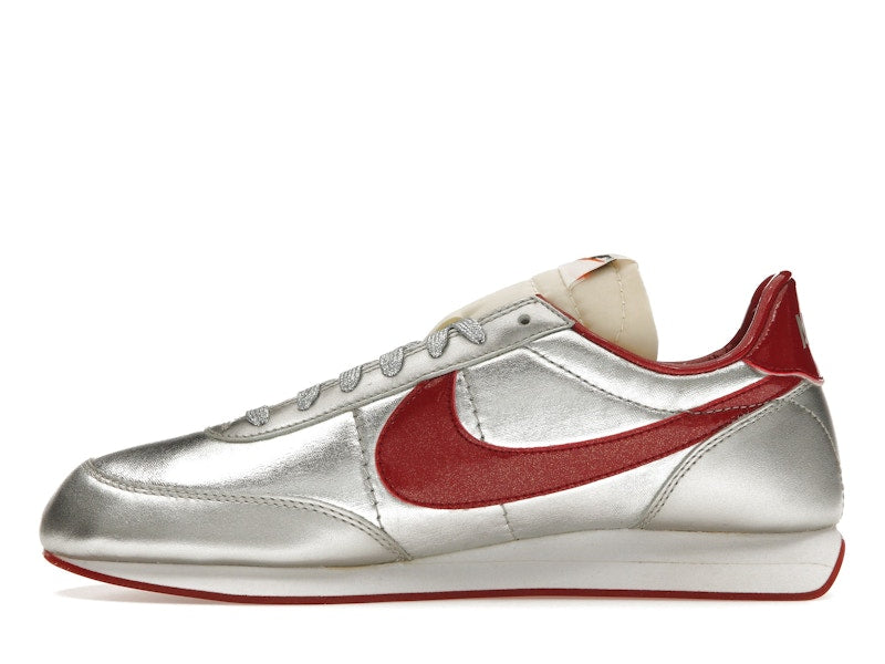 Nike Tailwind Night Track