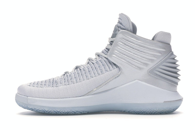 Jordan XXXII Pure Platinum 2
