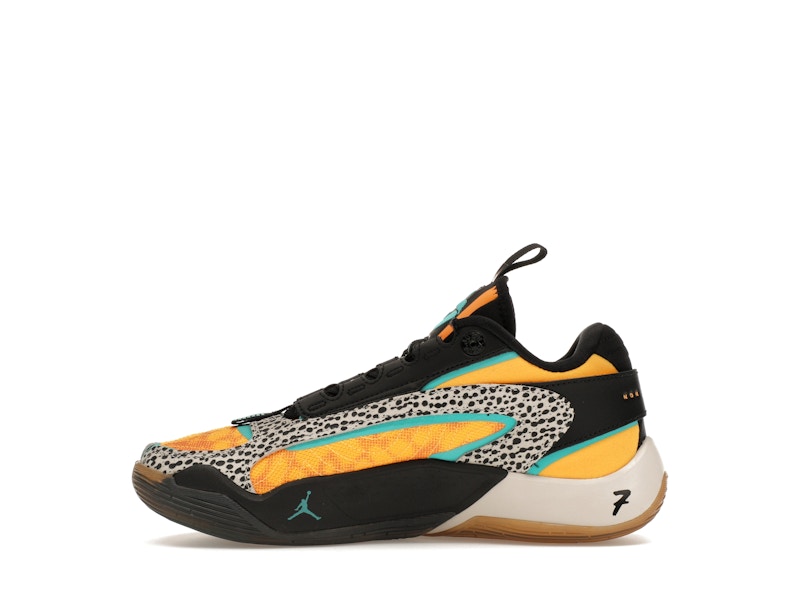 Jordan Luka 2 The Pitch (GS)