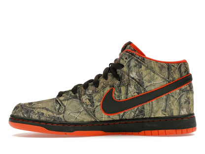 Nike SB Dunk Mid Real Tree Camo