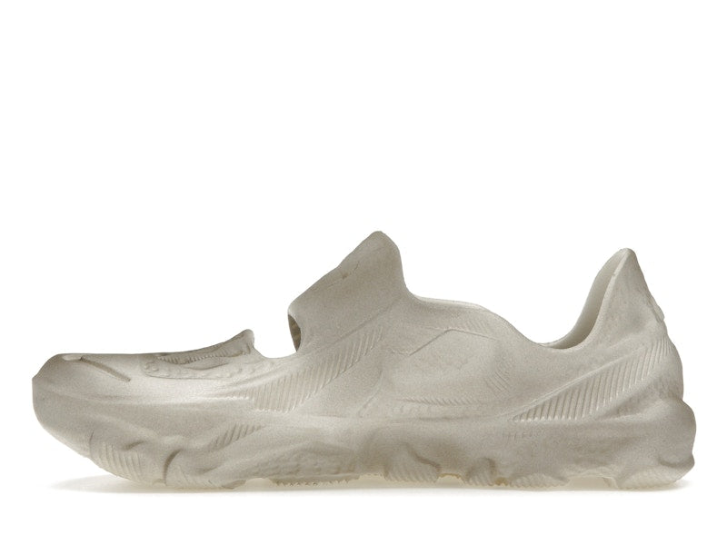 Nike ISPA Universal Natural Black