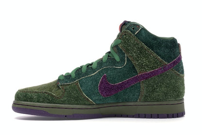 Nike SB Dunk High Skunk 420