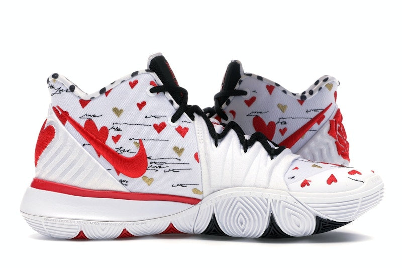 Nike Kyrie 5 Sneaker Room Mom White