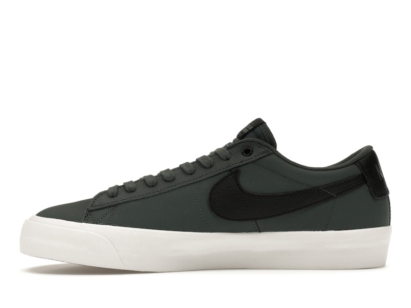 Nike SB Zoom Blazer Low Pro GT Vintage Green