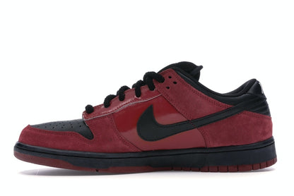 Nike SB Dunk Low Milli Vanilli