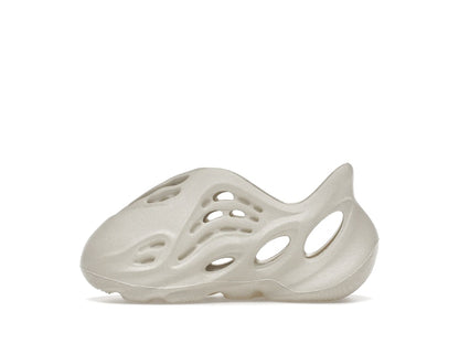 adidas Yeezy Foam RNR Sand (Infants)