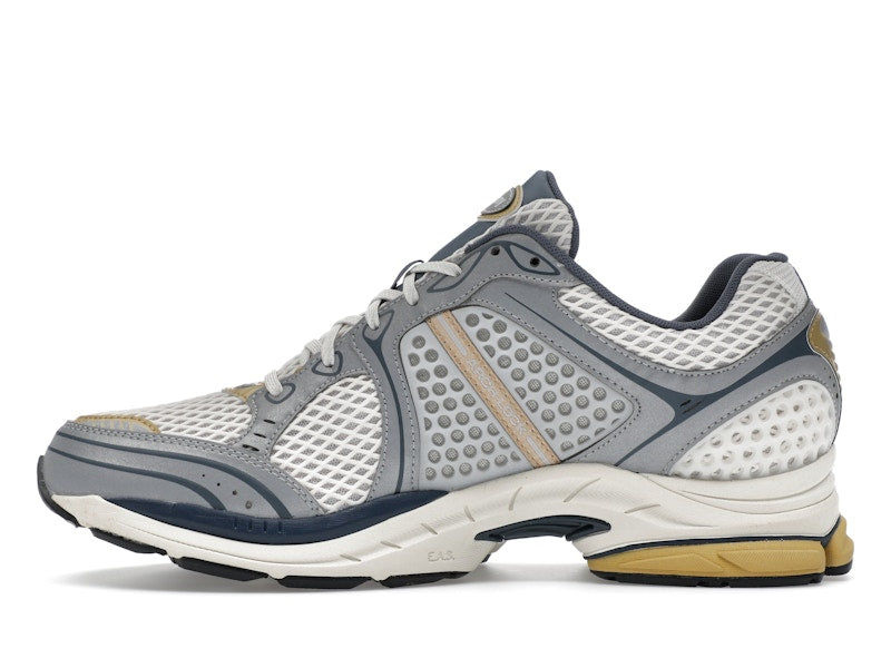 Saucony ProGrid Triumph 4 Fabricated Future