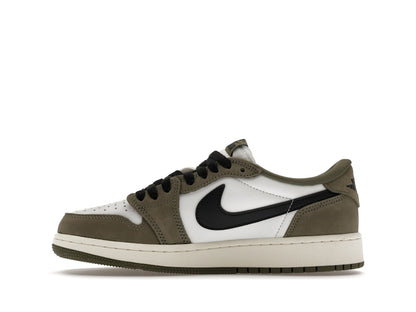 Jordan 1 Retro Low OG Medium Olive (GS)